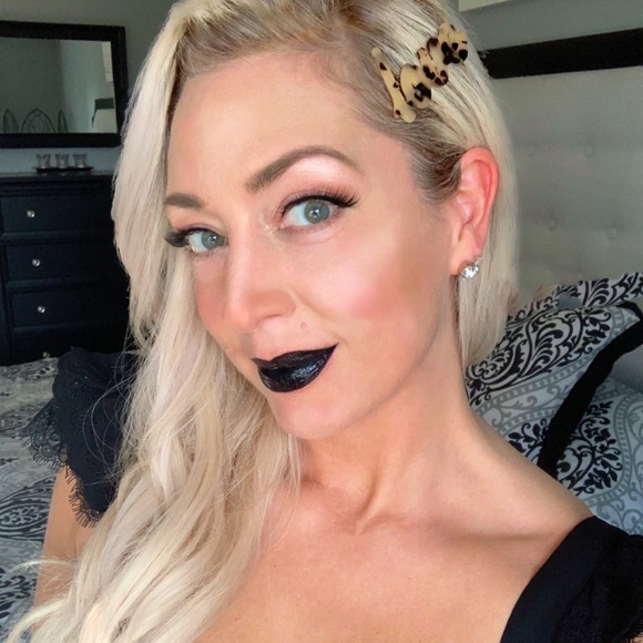 Meet your Posher, Miranda - Picture 5 of 5